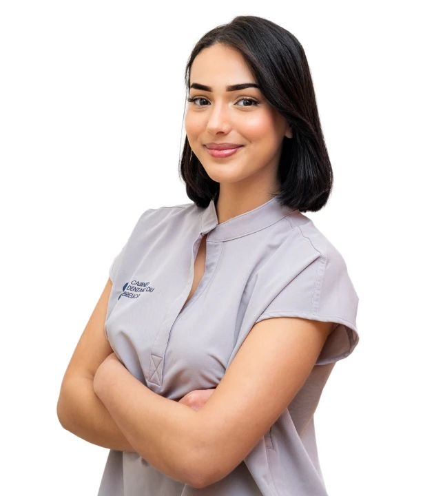 wissal assistante dentaire en formation  Chirurgiens-dentistes | Villeneuve d’Ascq près de Lille